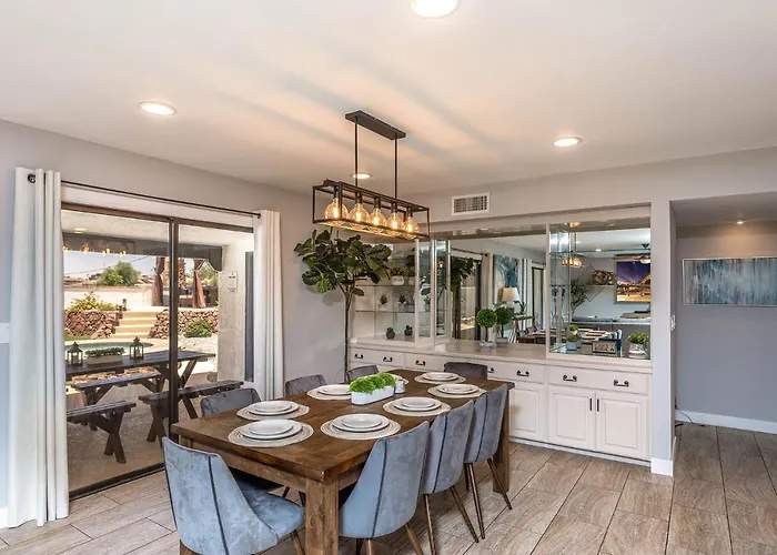 Havasu Viejo - Pool, Spa, Game Room, Fire Pit *