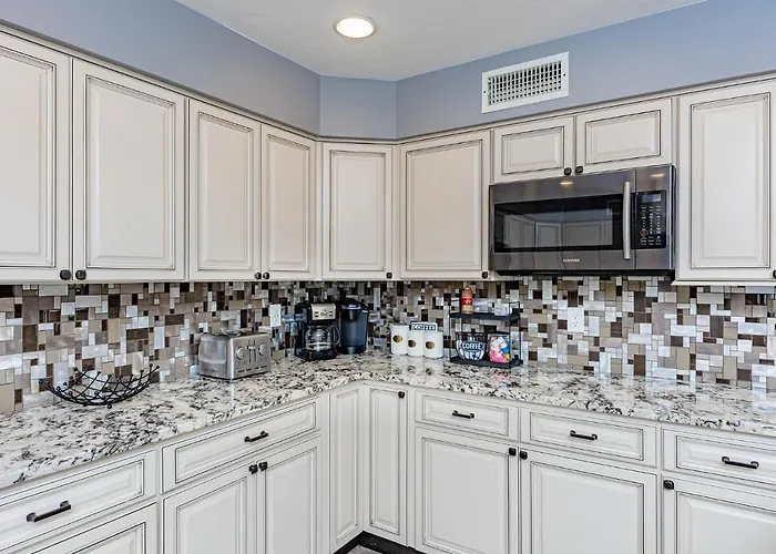 Havasu Viejo - Pool, Spa, Game Room, Fire Pit Apartment *