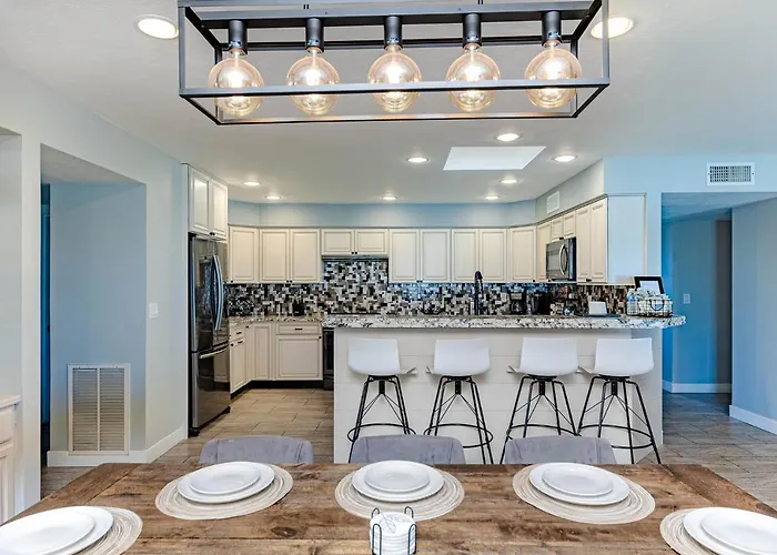 Havasu Viejo - Pool, Spa, Game Room, Fire Pit Apartment