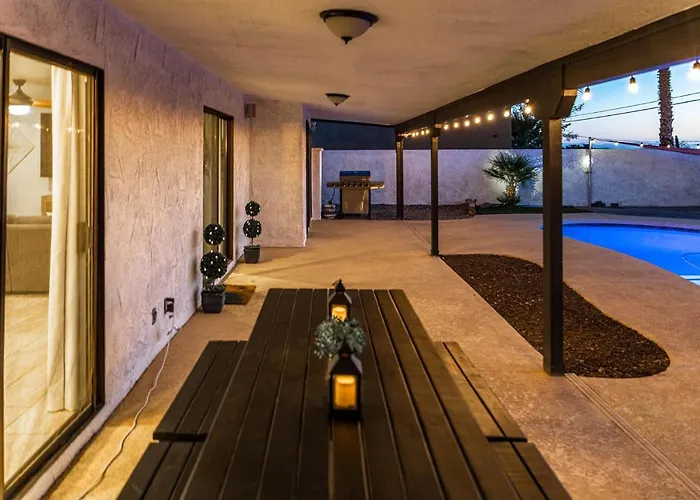 Havasu Viejo - Pool, Spa, Game Room, Fire Pit