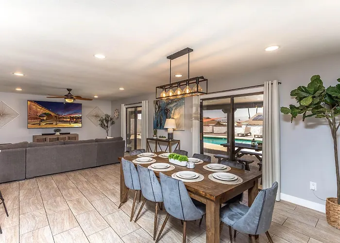 Havasu Viejo - Pool, Spa, Game Room, Fire Pit *